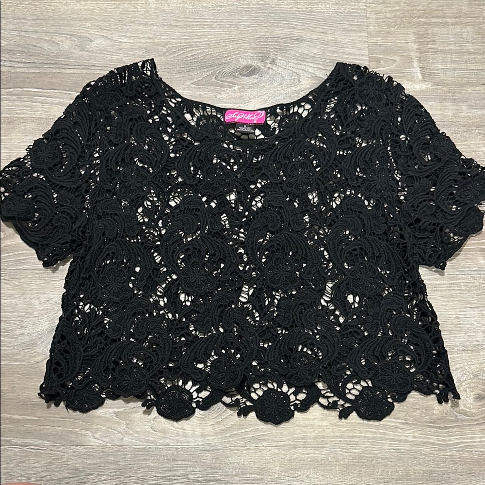 Say What? Black croché Crop Blouse